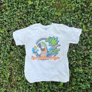 Vintage Corona parrot t shirt size m in good condition